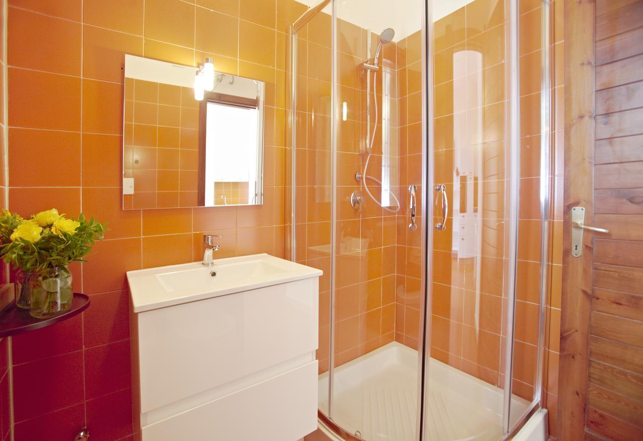 Pinus Village Sea Front Apartment Pula Dış mekan fotoğraf